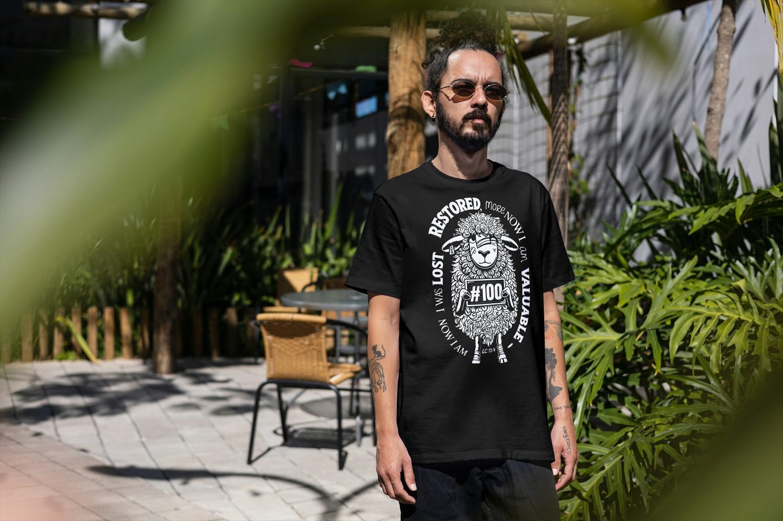 Colección de camisetas estampadas — imagen 2 (conceptual)